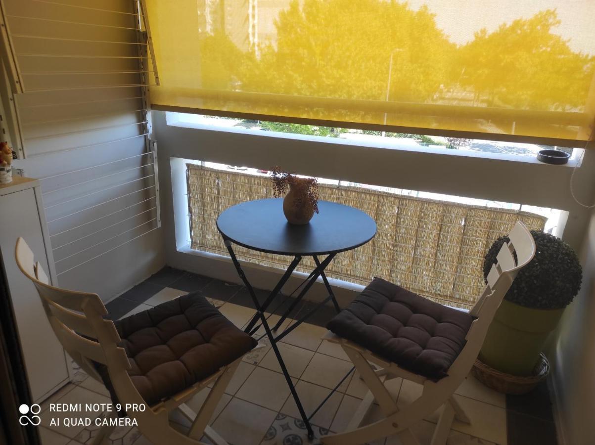 Appartement entier 70m² avec Balcon et Parking en Résidence Fermée Saint-Priest  Exterior foto